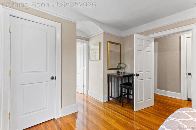 7641 La Salle Boulevard, Detroit, MI 48206