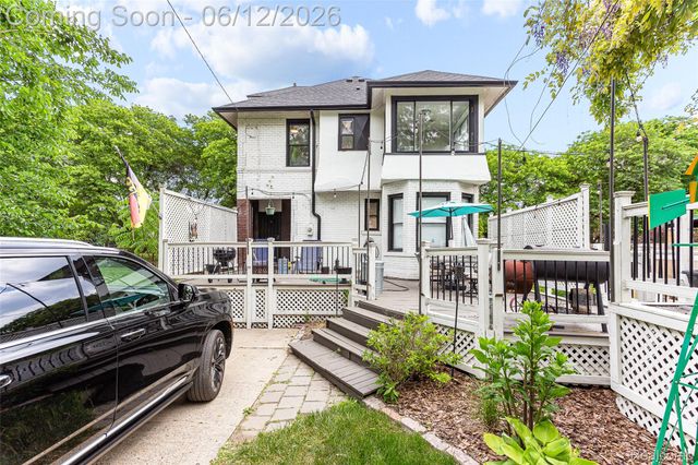 7641 La Salle Boulevard, Detroit, MI 48206