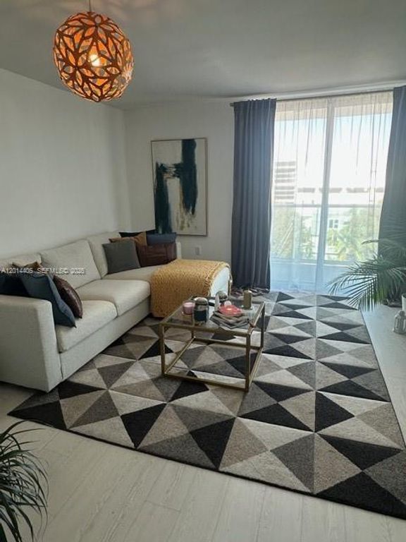 1035 West Ave 602, Miami Beach, FL 33139