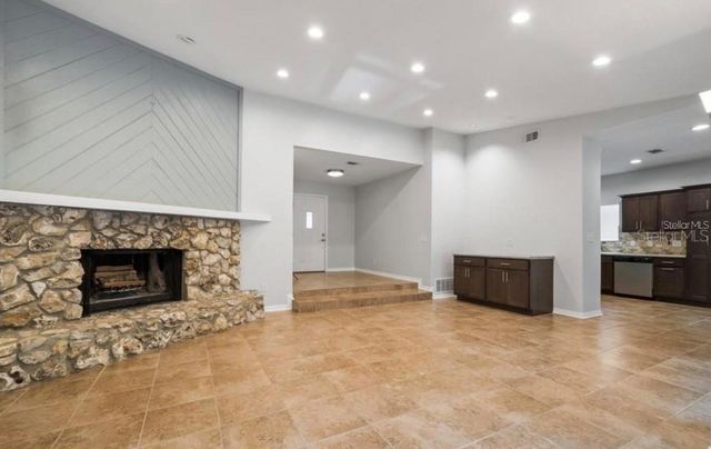 10744 CREEK DRIVE, Alachua, FL 32615