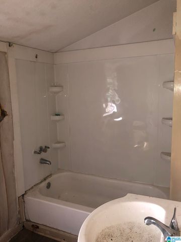 1812 CLARENDON AVENUE, Bessemer, AL 35020