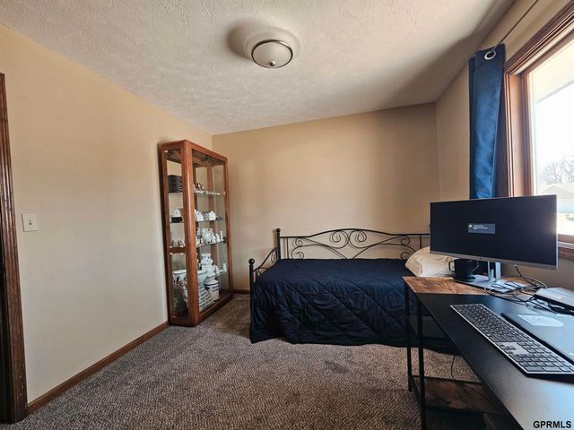 2600 Northwest 52nd Street, Lincoln, NE 68524