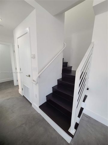 825 Michigan Ave 7, Miami Beach, FL 33139