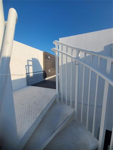 825 Michigan Ave 7, Miami Beach, FL 33139