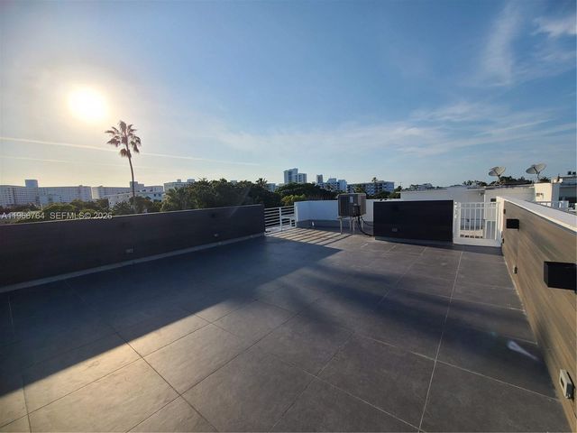 825 Michigan Ave 7, Miami Beach, FL 33139