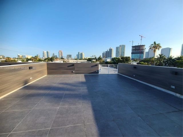 825 Michigan Ave 7, Miami Beach, FL 33139