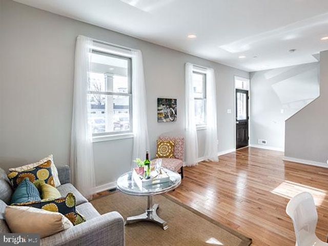 4427 MITCHELL ST, Philadelphia, PA 19128