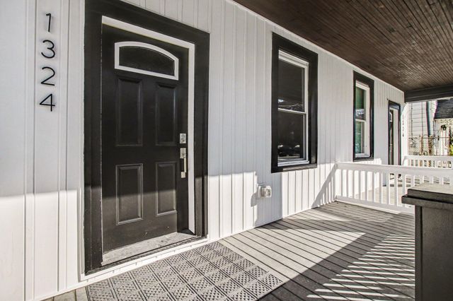 1324 Scott Street, Covington, KY 41011