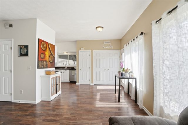 70 E Long Meadow Drive, Springboro, OH 45066