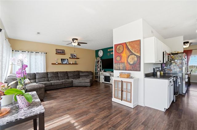 70 E Long Meadow Drive, Springboro, OH 45066
