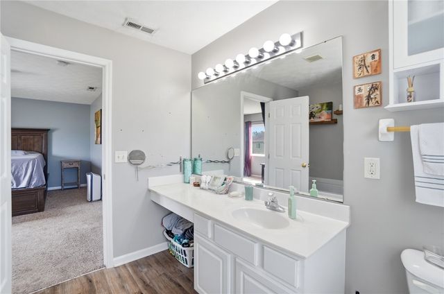 70 E Long Meadow Drive, Springboro, OH 45066