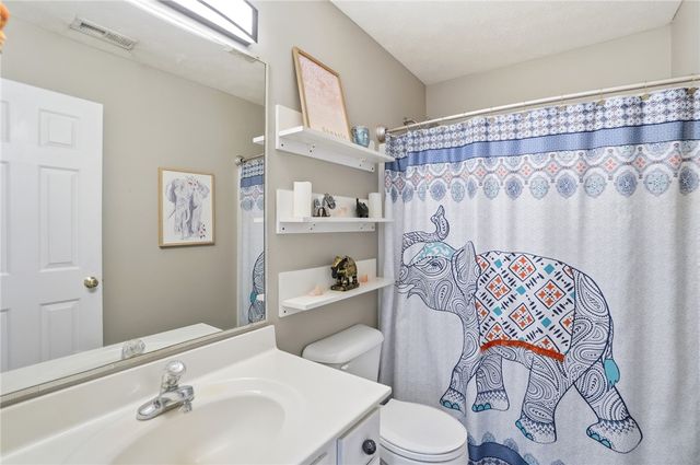 70 E Long Meadow Drive, Springboro, OH 45066