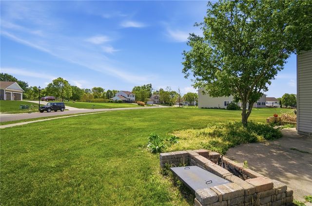 70 E Long Meadow Drive, Springboro, OH 45066