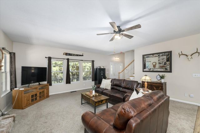 7181 Nutmeg Ln, Placerville, CA 95667