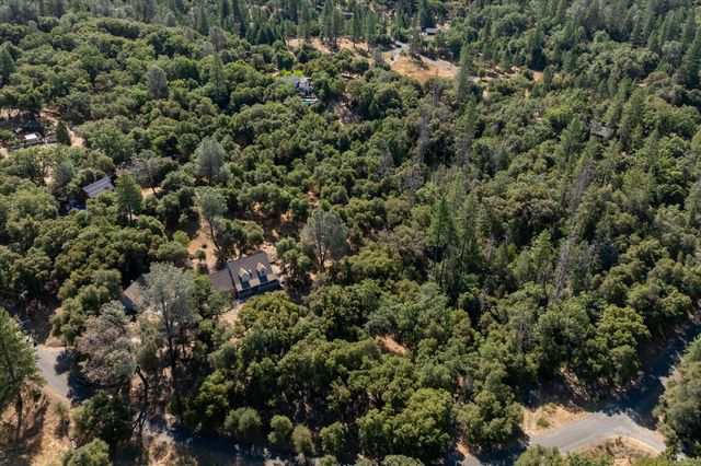 7181 Nutmeg Ln, Placerville, CA 95667