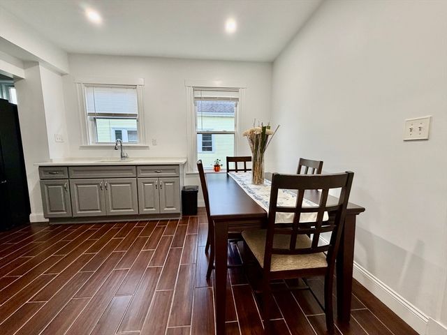 22 James St 24, Quincy, MA 02169