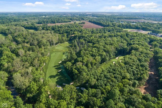 10825 Dartmoor Court, Zionsville, IN 46077