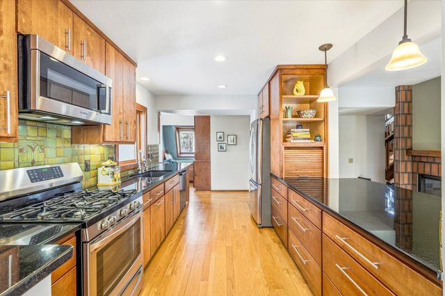 W12496 850th Avenue, River Falls, WI 54022