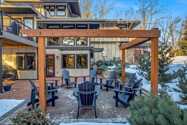 W12496 850th Avenue, River Falls, WI 54022