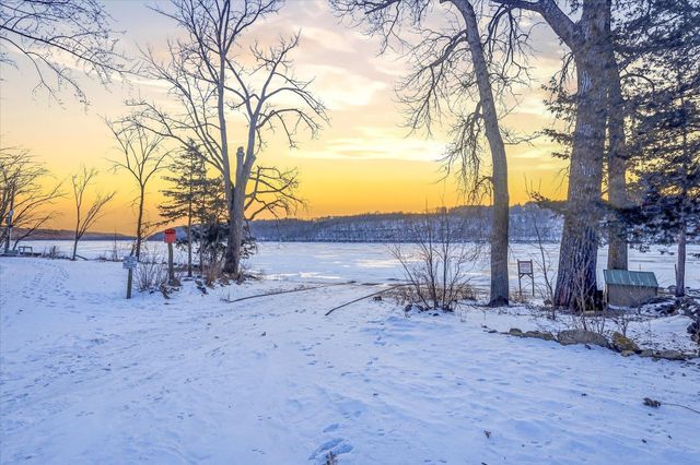 W12496 850th Avenue, River Falls, WI 54022