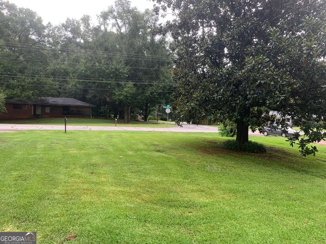 5156 Hiram Lithia Springs Road, Powder Springs, GA 30127