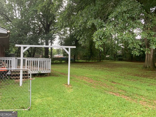 5156 Hiram Lithia Springs Road, Powder Springs, GA 30127