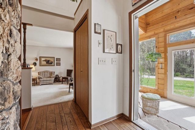 E2425 LAMPLIGHTER LANE, Waupaca, WI 54981