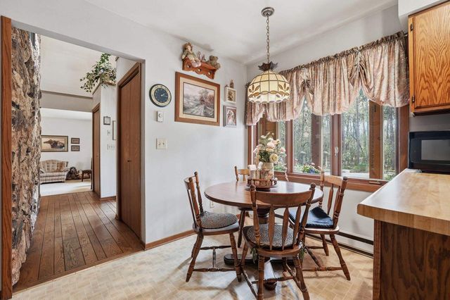 E2425 LAMPLIGHTER LANE, Waupaca, WI 54981