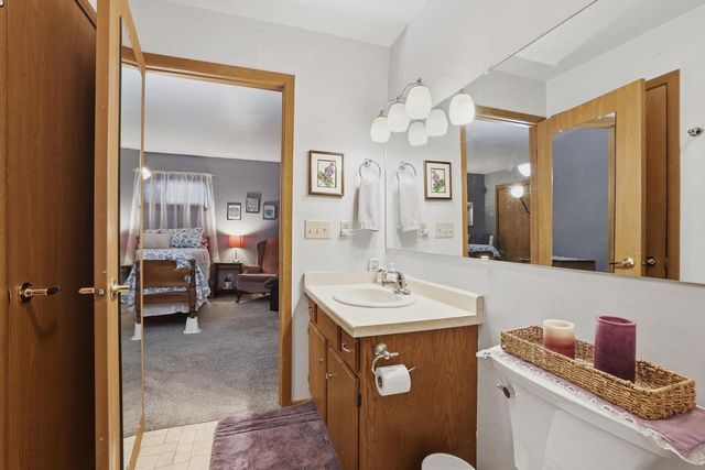 E2425 LAMPLIGHTER LANE, Waupaca, WI 54981