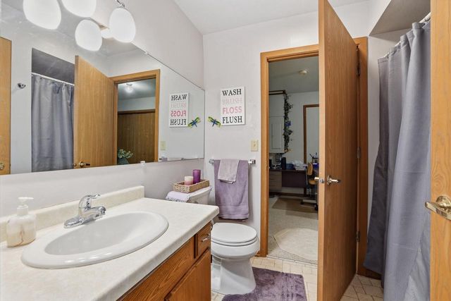 E2425 LAMPLIGHTER LANE, Waupaca, WI 54981