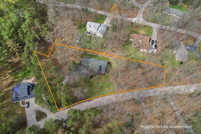 E2425 LAMPLIGHTER LANE, Waupaca, WI 54981