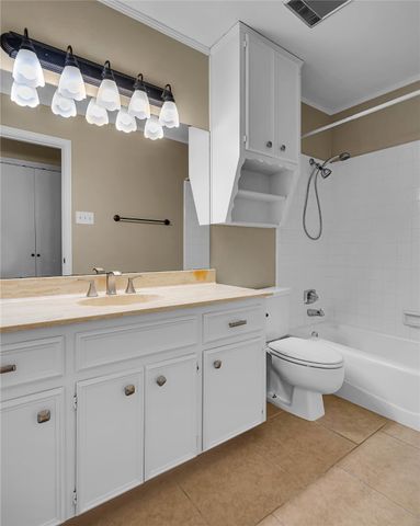 300 Trailview Drive, Woodway, TX 76712