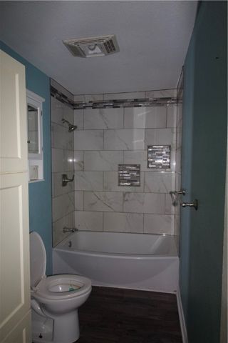 702 Jefferson St, Alice, TX 78332