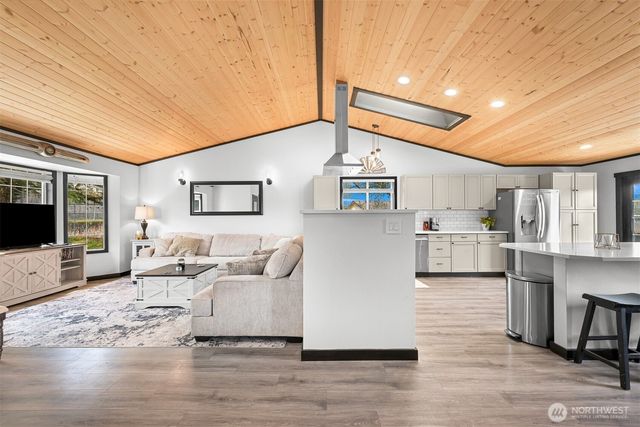 2448 Pheasant Way, Ferndale, WA 98248