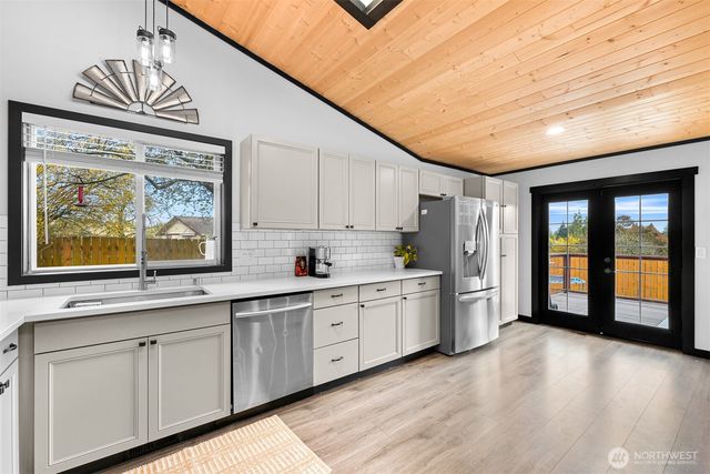 2448 Pheasant Way, Ferndale, WA 98248