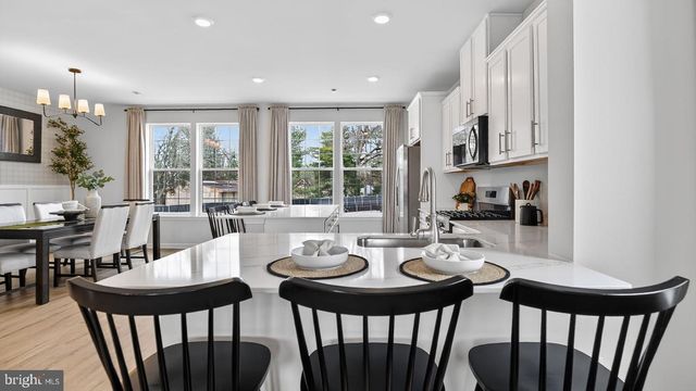 9 CLEMENTON RD E, Gibbsboro, NJ 08026