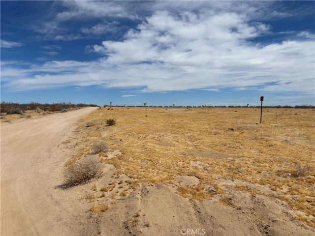 61434 La Brisa, Joshua Tree, CA 92252