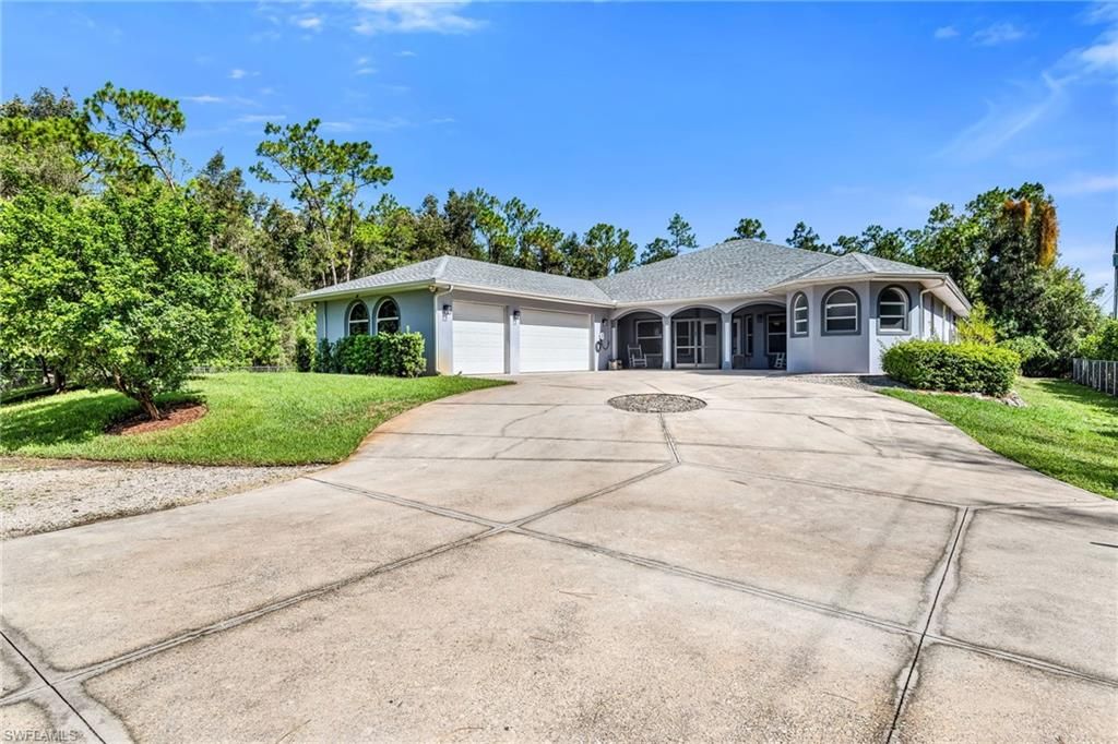10711 Strike LN, BONITA SPRINGS, FL 34135 — photo 2