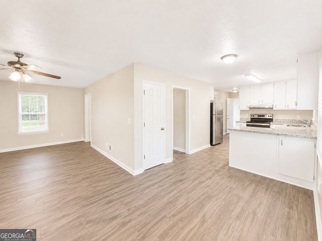 3135 Revere Circle, Snellville, GA 30039