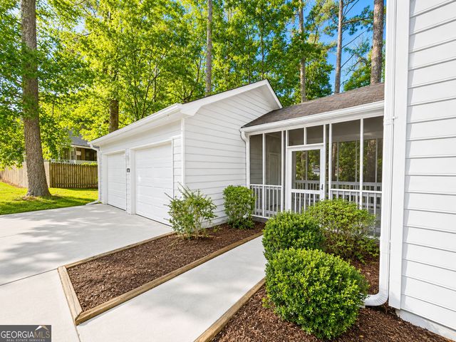 3135 Revere Circle, Snellville, GA 30039