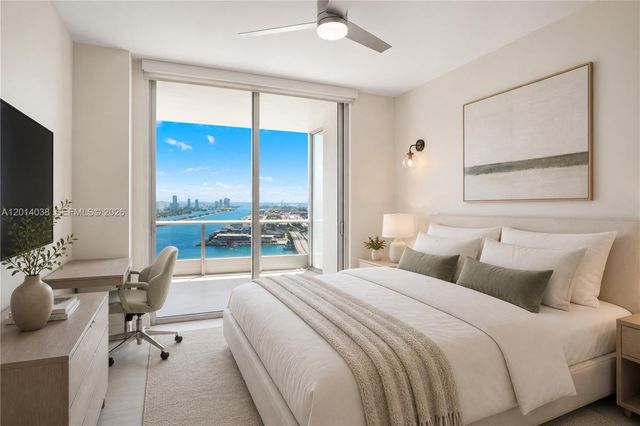 900 Biscayne Blvd 4202, Miami, FL 33132