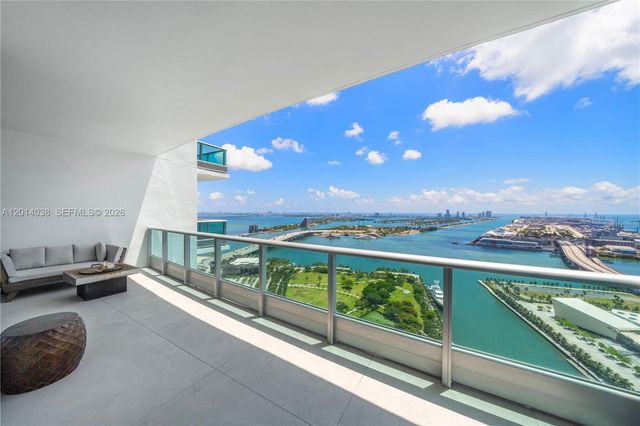 900 Biscayne Blvd 4202, Miami, FL 33132