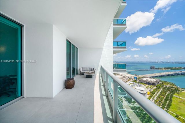 900 Biscayne Blvd 4202, Miami, FL 33132