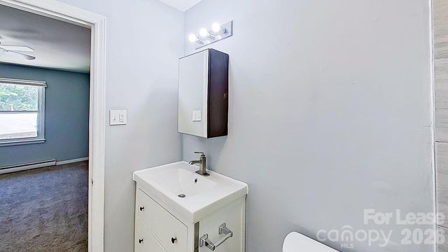3416 Craig Avenue, Charlotte, NC 28211