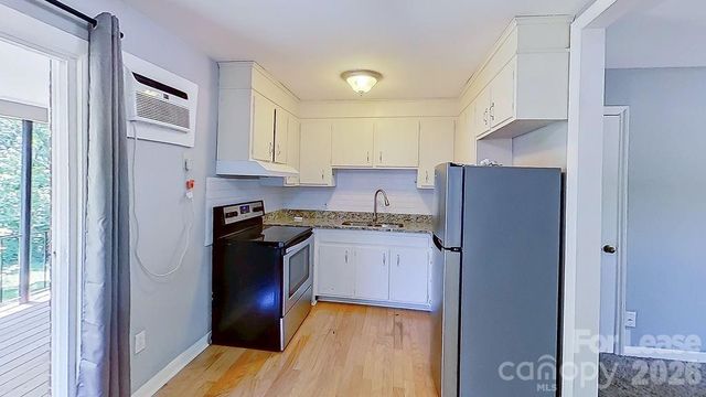 3416 Craig Avenue, Charlotte, NC 28211