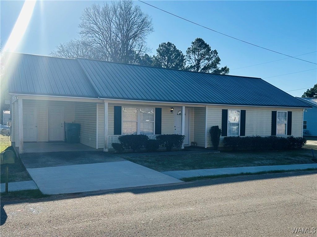308 Alabama, Moundville, AL 35474