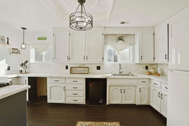 218 N Lincoln Ave, Manteca, CA 95336