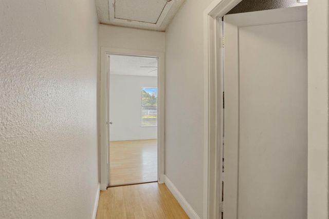 218 N Lincoln Ave, Manteca, CA 95336