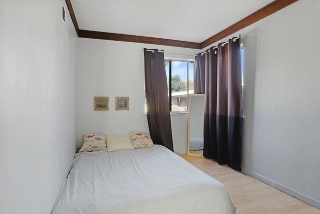 218 N Lincoln Ave, Manteca, CA 95336