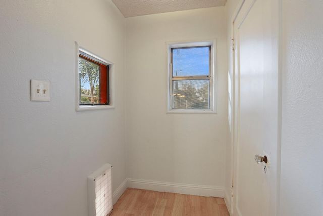 218 N Lincoln Ave, Manteca, CA 95336